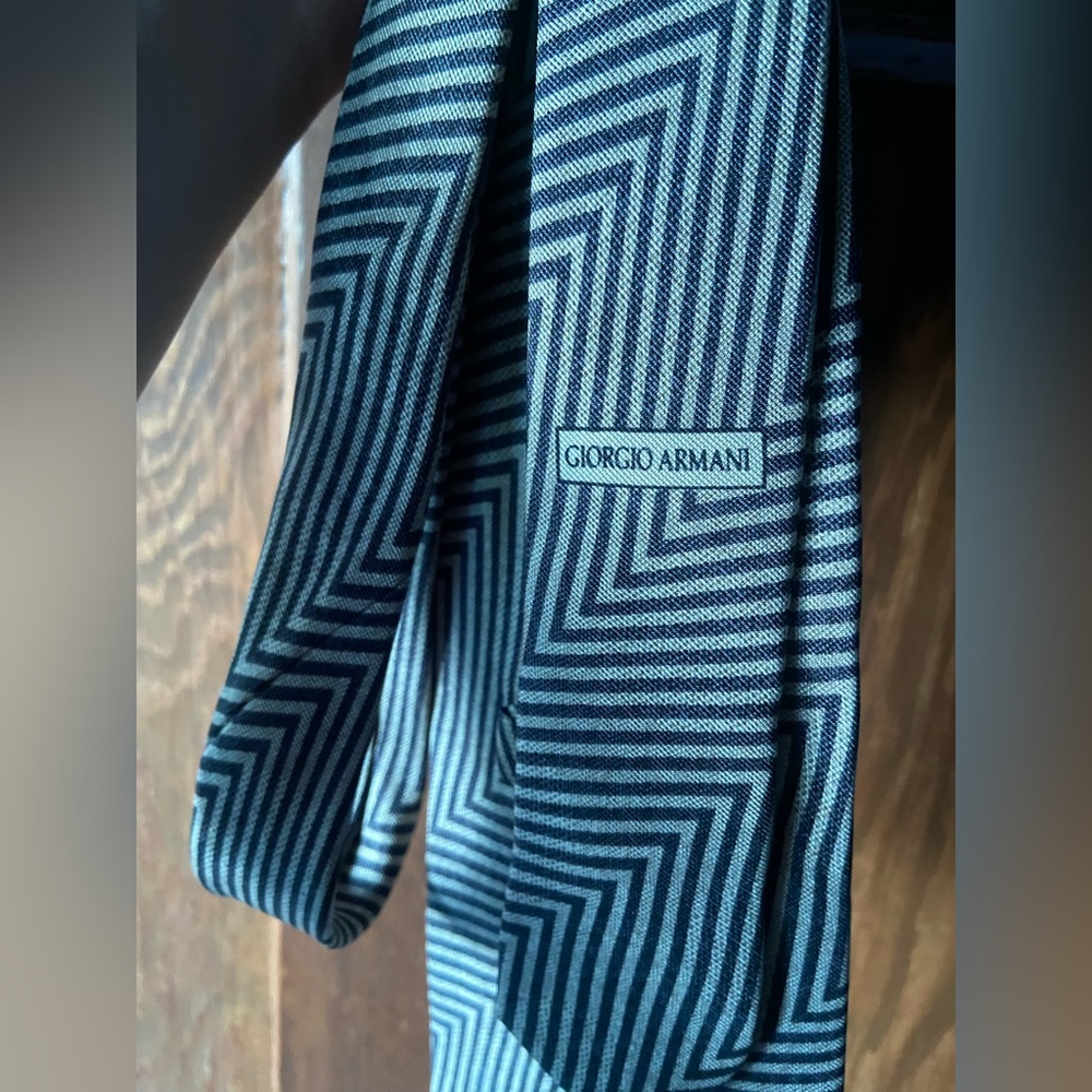 Giorgio Armani Tie in Black and Gray. Italian Silk
